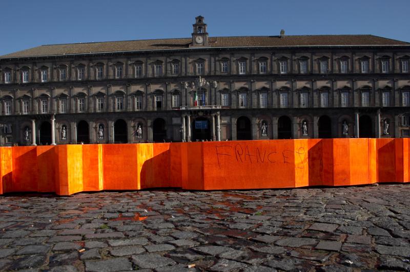 MICHELANGELO PISTOLETTO - Love Differences, Piazza del Plebiscito 2007