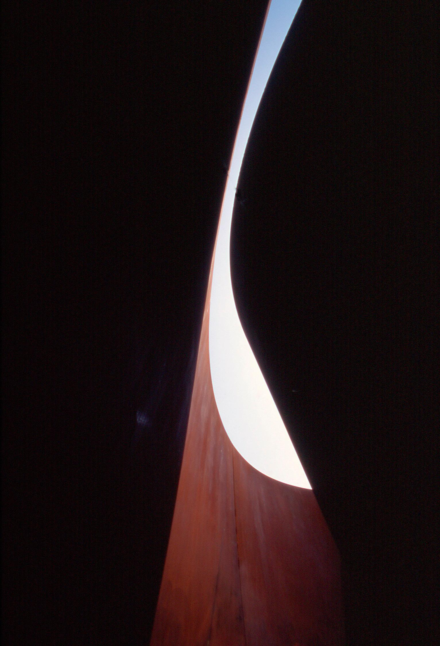 04Serra48