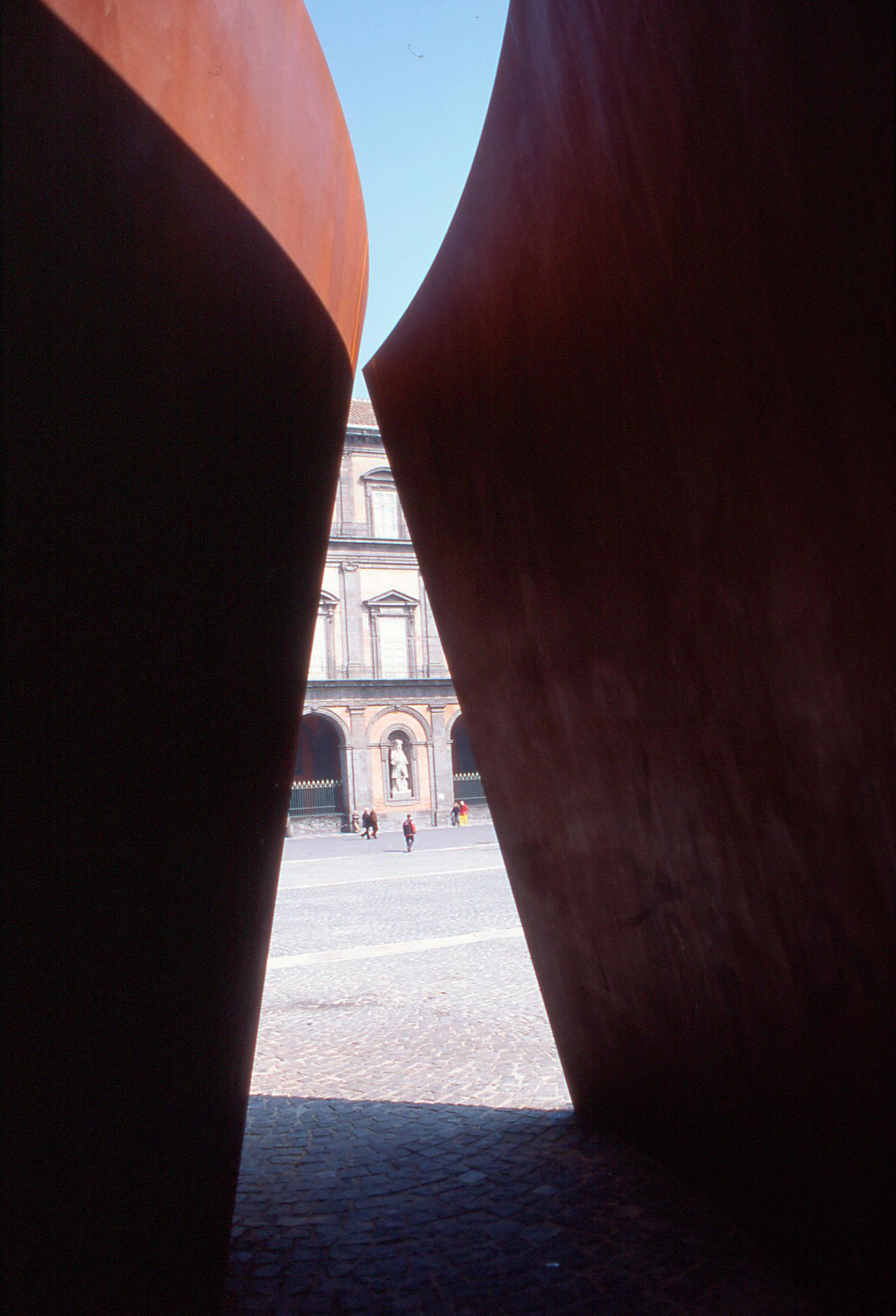 04Serra52