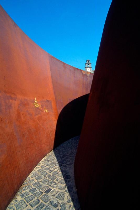 RICHARD SERRA - Naples , Piazza del Plebiscito 2003