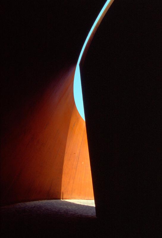 RICHARD SERRA - Naples , Piazza del Plebiscito 2003