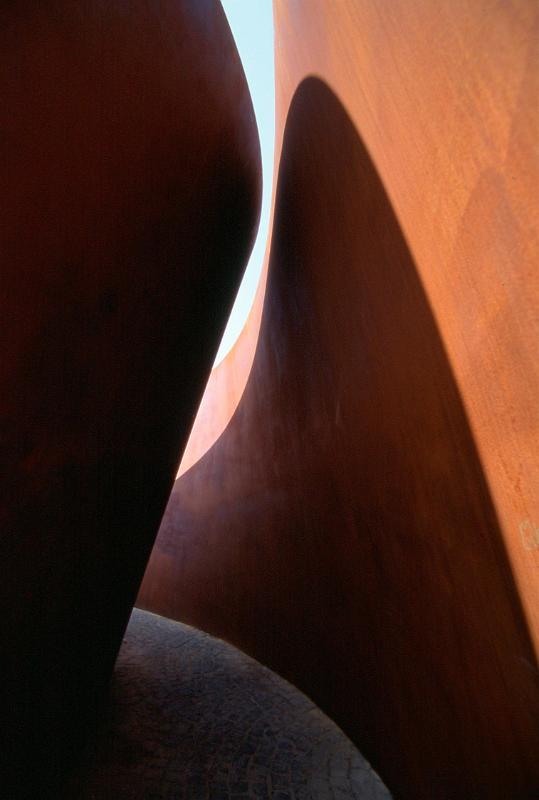 RICHARD SERRA - Naples , Piazza del Plebiscito 2003