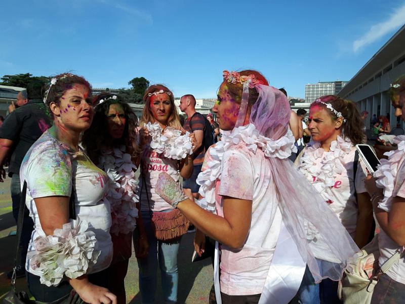 Festival dell'oriente, Holi