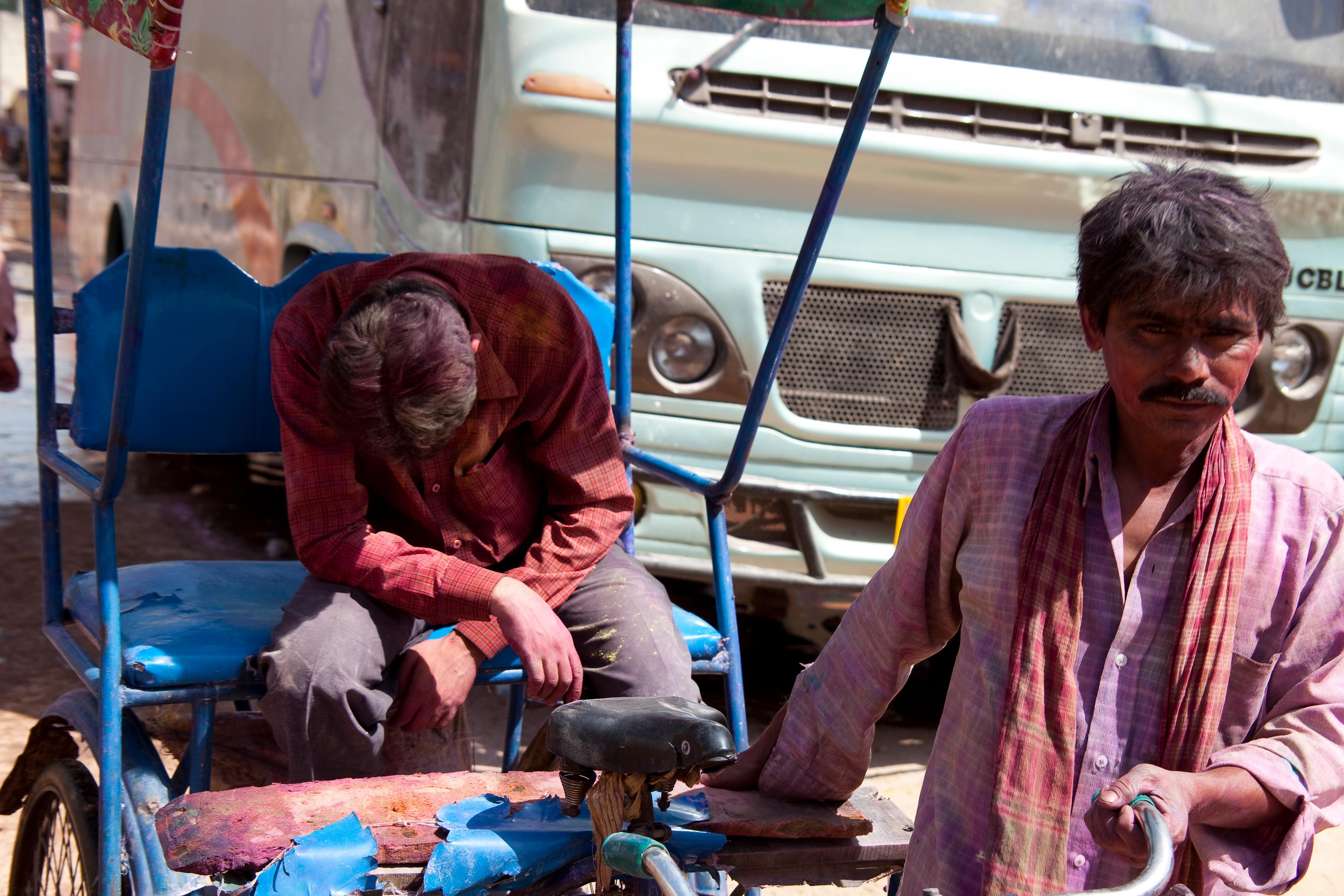 10 india 0811