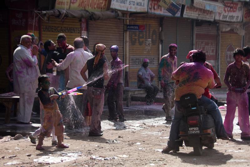 Holi