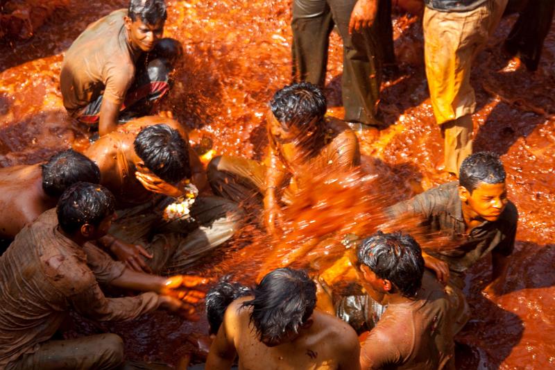 Holi
