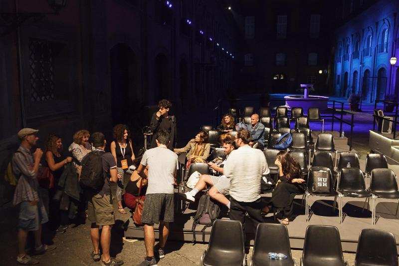 Il paese di chi se ne va - Backstage