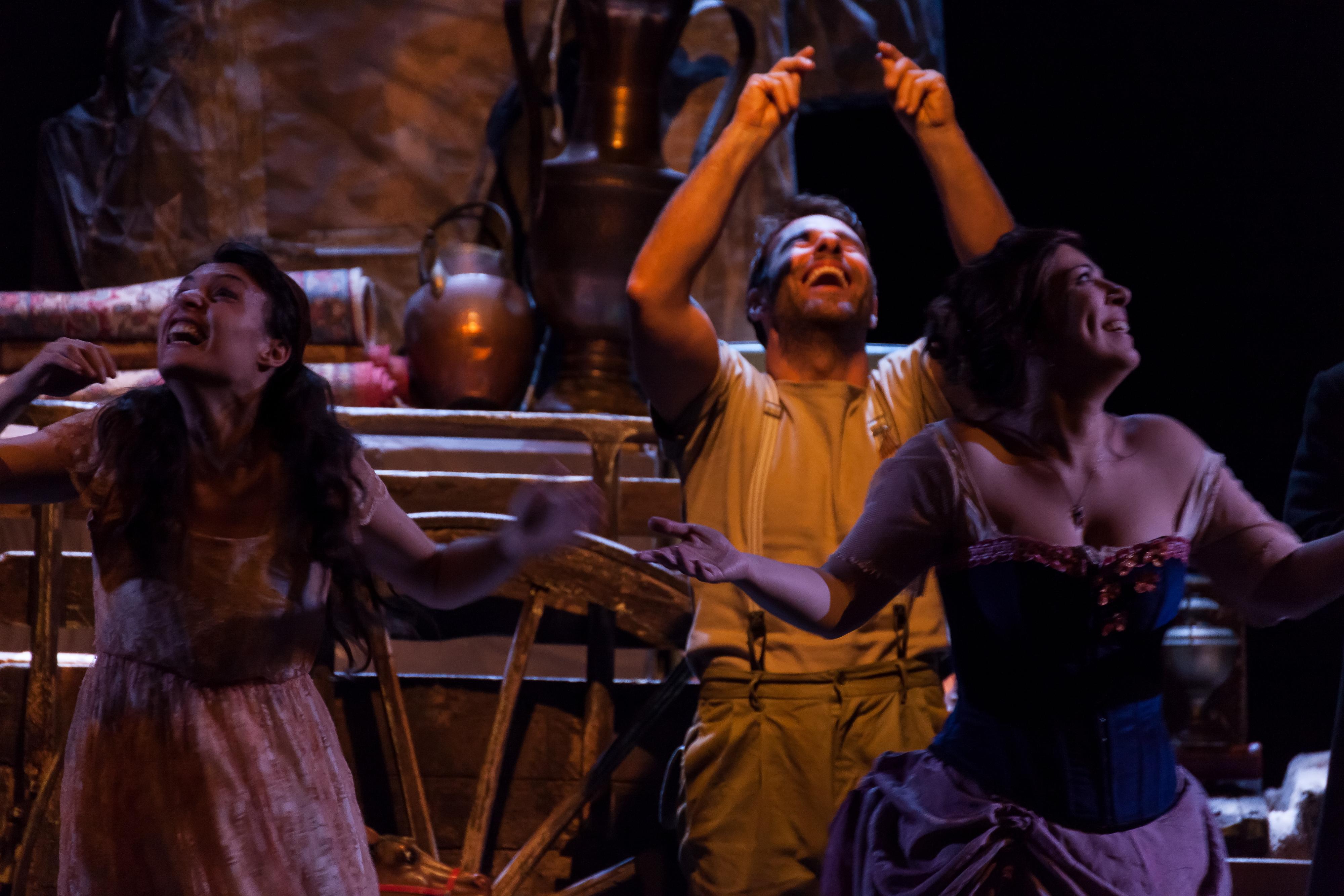 18 ntf primeluneteatro muoio 0690