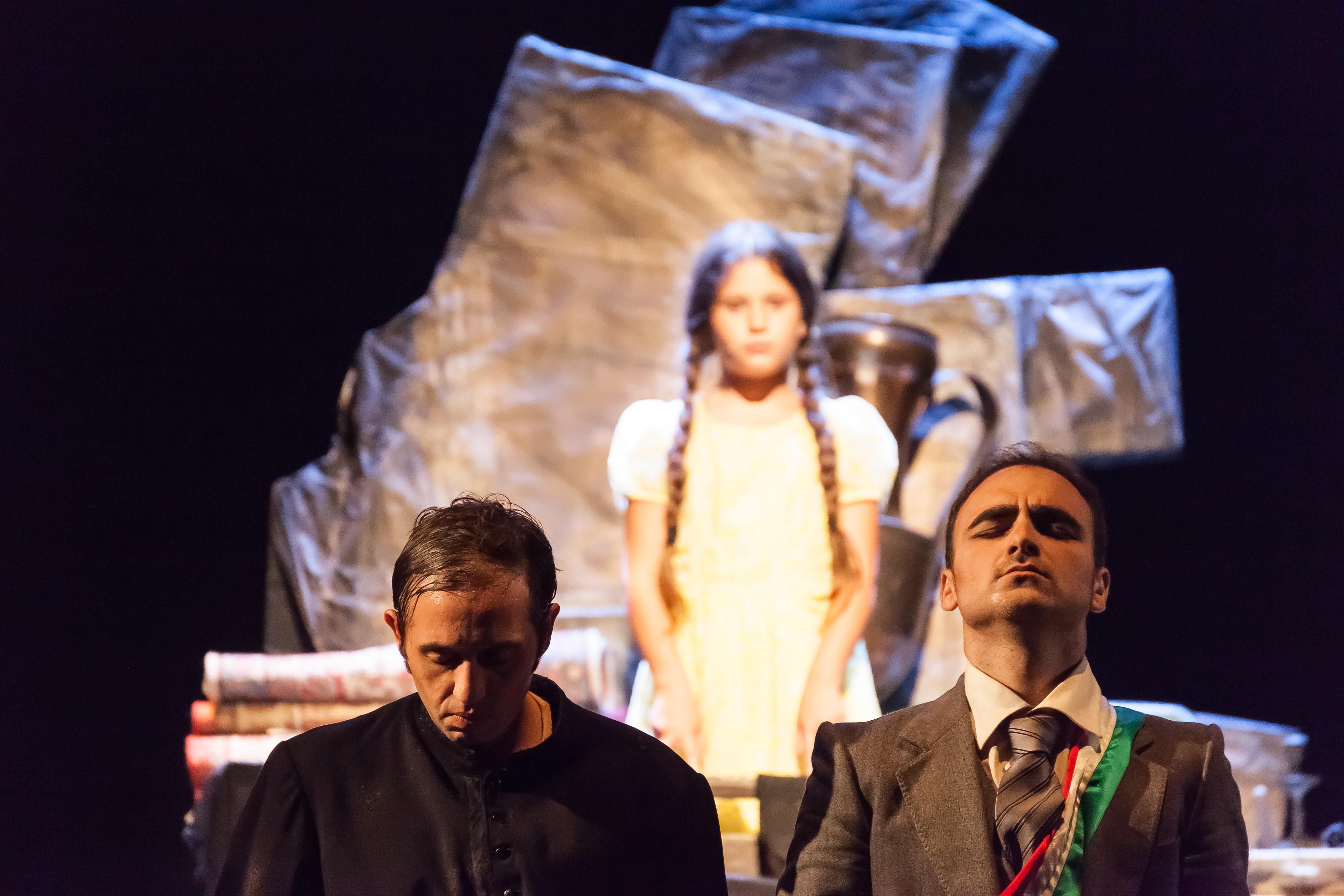 18 ntf primeluneteatro muoio 0791