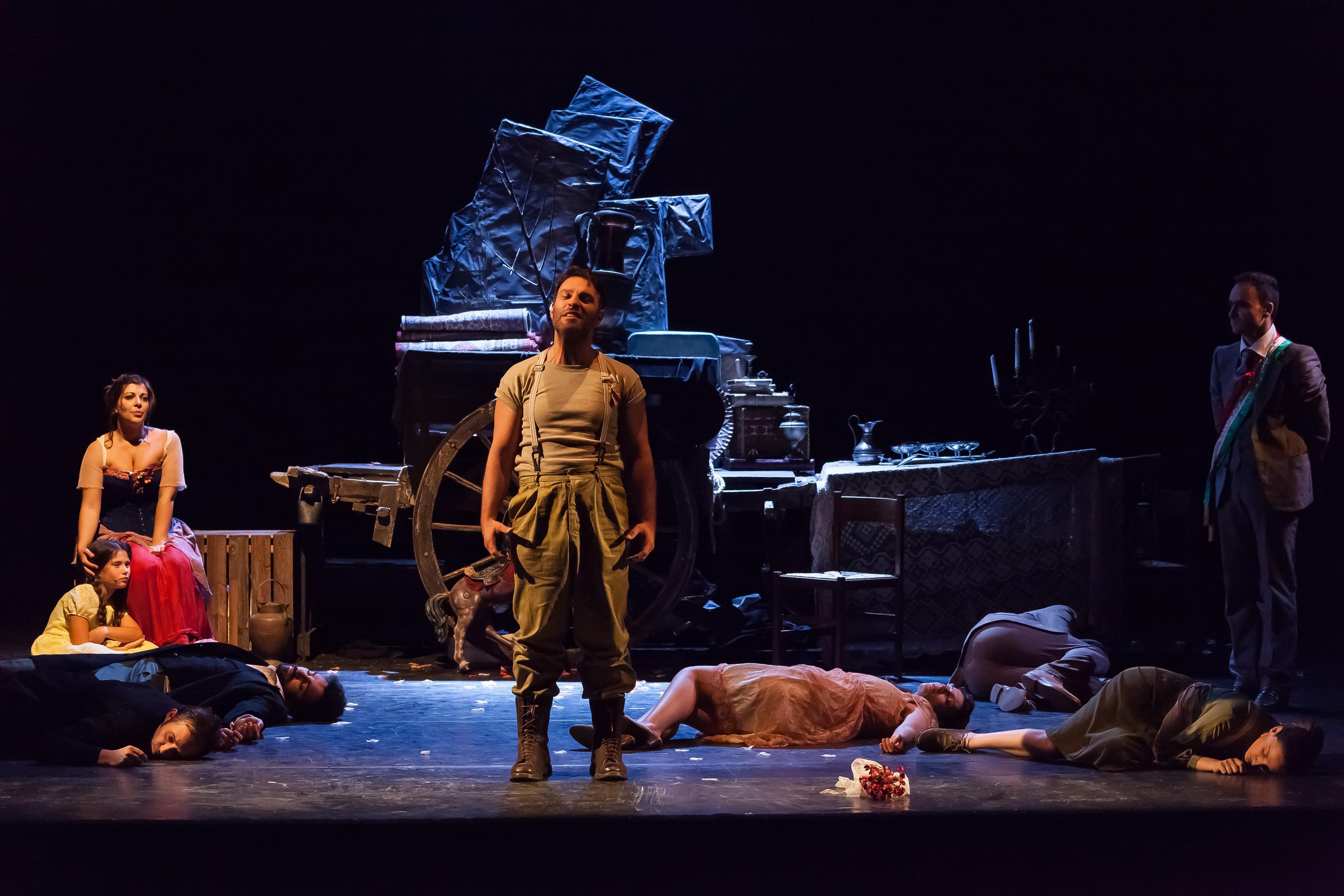 18 ntf primeluneteatro muoio 0815